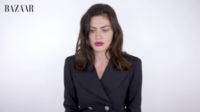 5B1920x10805D_Phoebe_Tonkin_On_Her_Boyfriend2C_Diet_And_Margot_Robbie__ELLE_Australia_069.jpg