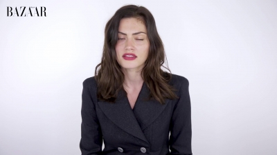 5B1920x10805D_Phoebe_Tonkin_On_Her_Boyfriend2C_Diet_And_Margot_Robbie__ELLE_Australia_280.jpg