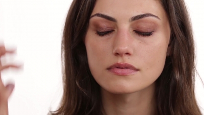 Bronze_Evening_Makeup_with_Phoebe_Tonkin_by_Celebrity_Makeup_Artist_Monika_Blunder_0517.jpg