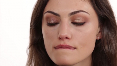 Bronze_Evening_Makeup_with_Phoebe_Tonkin_by_Celebrity_Makeup_Artist_Monika_Blunder_0733.jpg