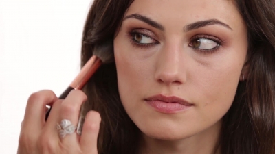 Bronze_Evening_Makeup_with_Phoebe_Tonkin_by_Celebrity_Makeup_Artist_Monika_Blunder_0815.jpg