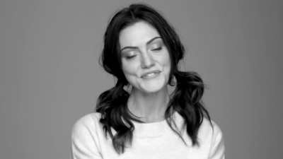 GIRLS_IN_FRAME___PHOEBE_TONKIN_036.jpg