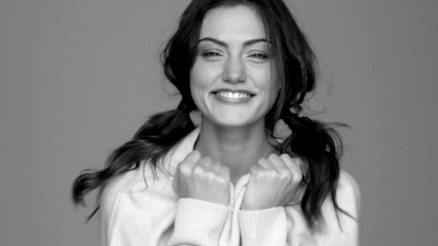 GIRLS_IN_FRAME___PHOEBE_TONKIN_128.jpg