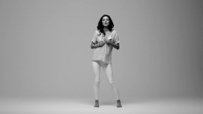 GIRLS_IN_FRAME___PHOEBE_TONKIN_235.jpg