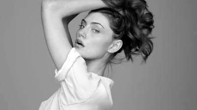 GIRLS_IN_FRAME___PHOEBE_TONKIN_268.jpg
