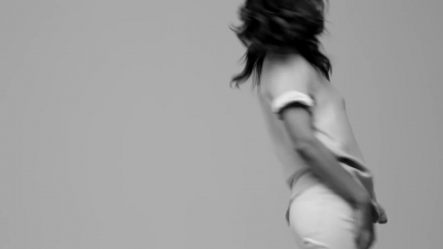 GIRLS_IN_FRAME___PHOEBE_TONKIN_301.jpg