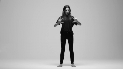 GIRLS_IN_FRAME___PHOEBE_TONKIN_380.jpg
