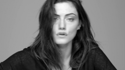 GIRLS_IN_FRAME___PHOEBE_TONKIN_393.jpg