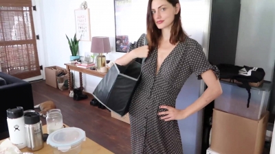 How_to_ZERO_WASTE_grocery_shop_with_Phoebe_Tonkin_282B_vegan_lunch_recipe29_0444.jpg