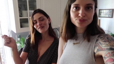 How_to_ZERO_WASTE_grocery_shop_with_Phoebe_Tonkin_282B_vegan_lunch_recipe29_1932.jpg