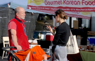 Out_at_the_Farmers_Market_in_Studio_City___28929.jpg
