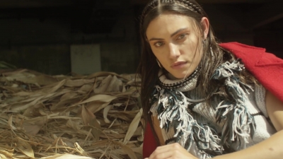 PHOEBE_TONKIN_for_Flaunt_Magazine_0616.jpg