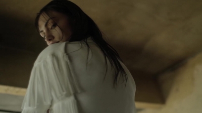 PHOEBE_TONKIN_for_Flaunt_Magazine_0815.jpg