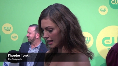 Phoebe_Tonkin_-_The_Originals_-_2013_CW_Upfronts_026.jpg