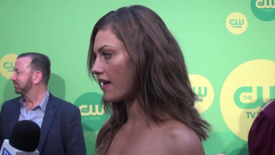 Phoebe_Tonkin_-_The_Originals_-_2013_CW_Upfronts_059.jpg