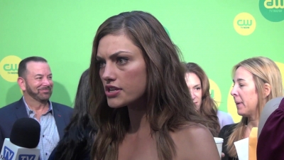 Phoebe_Tonkin_-_The_Originals_-_2013_CW_Upfronts_395.jpg