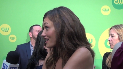 Phoebe_Tonkin_-_The_Originals_-_2013_CW_Upfronts_430.jpg