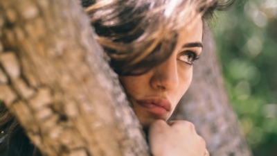 Phoebe_Tonkin_In_Focus___Watch_The_Originals__Actress_and_Aussie_Beauty_on_The_Influence_668.jpg