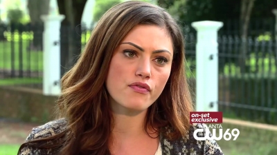 Phoebe_Tonkin_Interview_0280~0.jpg