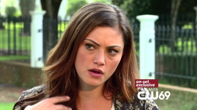Phoebe_Tonkin_Interview_0288~0.jpg