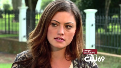 Phoebe_Tonkin_Interview_0325~0.jpg