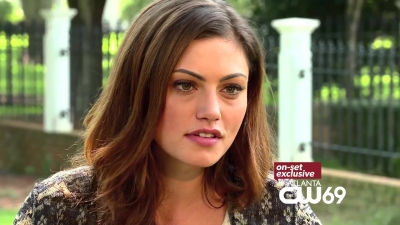 Phoebe_Tonkin_Interview_0701.jpg