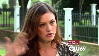 Phoebe_Tonkin_Interview_1217.jpg