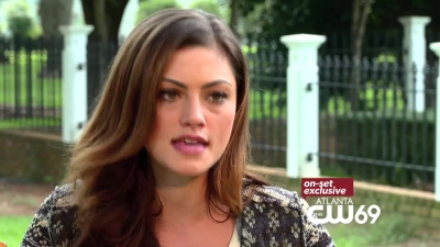 Phoebe_Tonkin_Interview_1223.jpg