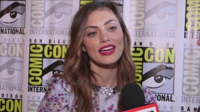Phoebe_Tonkin_Interview__The_Originals__Interview_-_Comic_Con_2016_0481.jpg
