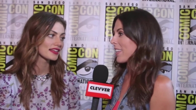 Phoebe_Tonkin_Interview__The_Originals__Interview_-_Comic_Con_2016_0571.jpg