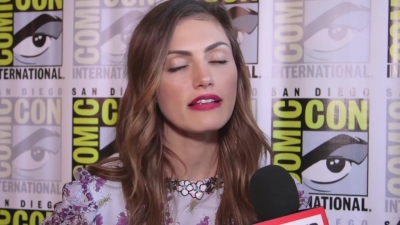 Phoebe_Tonkin_Interview__The_Originals__Interview_-_Comic_Con_2016_0662.jpg