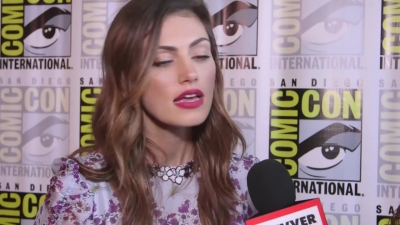 Phoebe_Tonkin_Interview__The_Originals__Interview_-_Comic_Con_2016_0741.jpg
