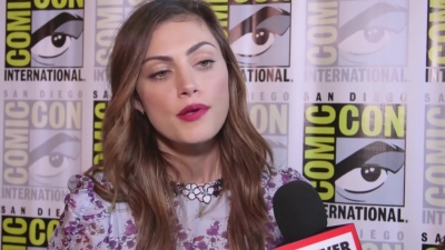 Phoebe_Tonkin_Interview__The_Originals__Interview_-_Comic_Con_2016_0745.jpg