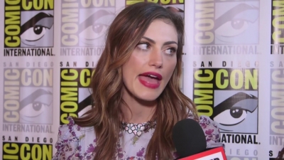 Phoebe_Tonkin_Interview__The_Originals__Interview_-_Comic_Con_2016_0791.jpg