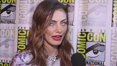 Phoebe_Tonkin_Interview__The_Originals__Interview_-_Comic_Con_2016_1215.jpg