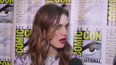 Phoebe_Tonkin_Interview__The_Originals__Interview_-_Comic_Con_2016_1335.jpg