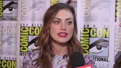 Phoebe_Tonkin_Interview__The_Originals__Interview_-_Comic_Con_2016_1601.jpg