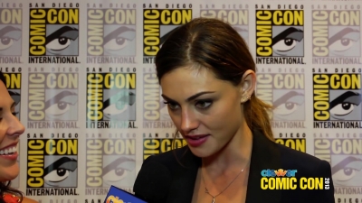 Phoebe_Tonkin_Talks_Hayley___Klaus_Relationship_and_The_Originals__2013_Comic-Con_146.jpg