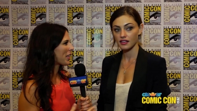 Phoebe_Tonkin_Talks_Hayley___Klaus_Relationship_and_The_Originals__2013_Comic-Con_156.jpg
