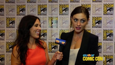 Phoebe_Tonkin_Talks_Hayley___Klaus_Relationship_and_The_Originals__2013_Comic-Con_267.jpg