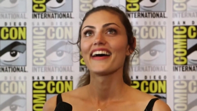 Phoebe_Tonkin__The_Originals__Teases_Hayley_s_Hybrid_Future_-_Comic-Con_2014_206.jpg