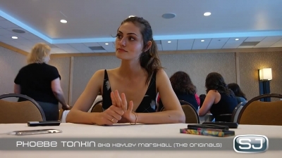 The_Originals__Interview_mit_Phoebe_Tonkin_28Hayley29_auf_der_Comic-Con_2014_080.jpg