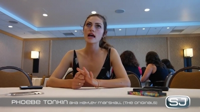 The_Originals__Interview_mit_Phoebe_Tonkin_28Hayley29_auf_der_Comic-Con_2014_088.jpg
