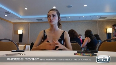 The_Originals__Interview_mit_Phoebe_Tonkin_28Hayley29_auf_der_Comic-Con_2014_120.jpg