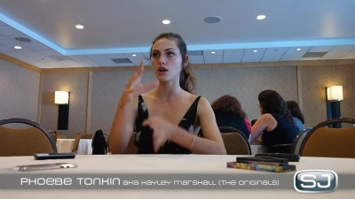 The_Originals__Interview_mit_Phoebe_Tonkin_28Hayley29_auf_der_Comic-Con_2014_154.jpg