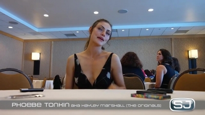The_Originals__Interview_mit_Phoebe_Tonkin_28Hayley29_auf_der_Comic-Con_2014_199.jpg