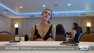 The_Originals__Interview_mit_Phoebe_Tonkin_28Hayley29_auf_der_Comic-Con_2014_201.jpg