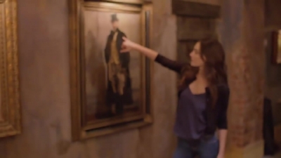 The_Originals__Phoebe_Tonkin_s_On_Set_Tour___Entertainment_Weekly_0160.jpg