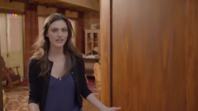 The_Originals__Phoebe_Tonkin_s_On_Set_Tour___Entertainment_Weekly_0330.jpg