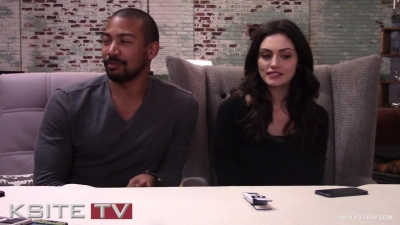 The_Originals_on_Set__Charles_Michael_Davis___Phoebe_Tonkin_0275.jpg